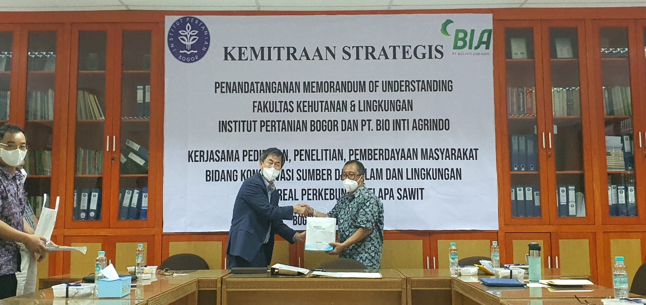 Kemitraan Strategis antara Fakultas Kehutanan dan Lingkungan dan PT. Bio Inti Agrindo