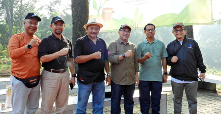 Fahutan IPB University Peringati Hari Lingkungan Hidup se-Dunia, Tanam 300 Pohon Ini