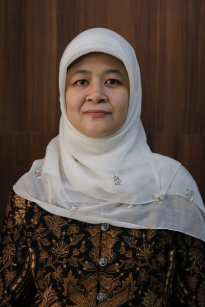 Dr. Istie Sekartining Rahayu, S.Hut. M.Si.