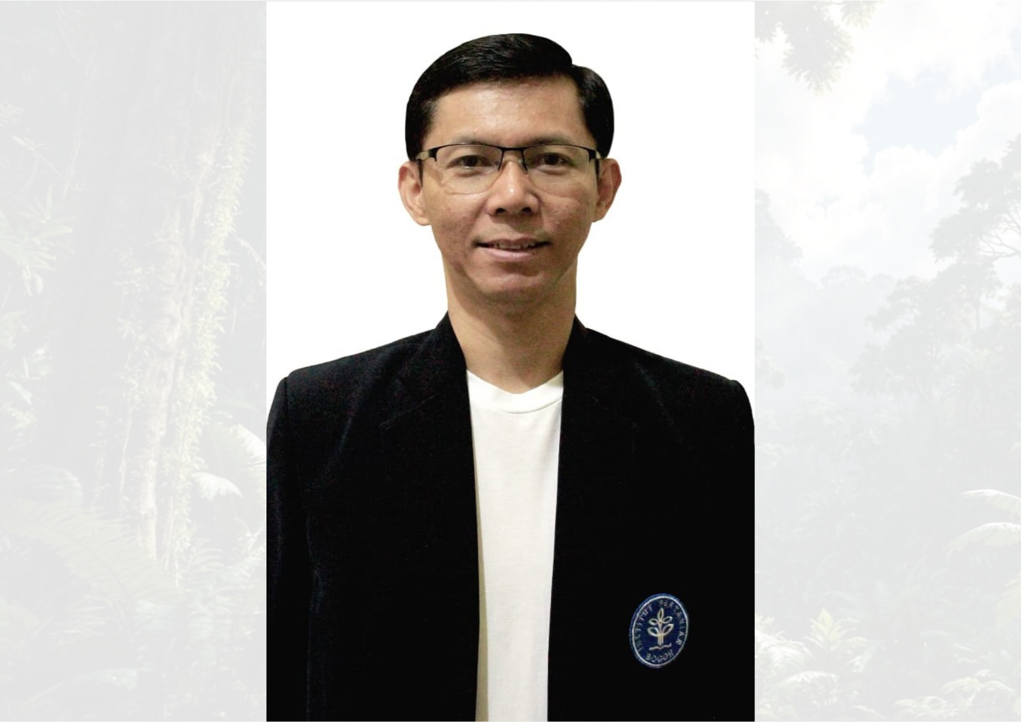 Dr. Ujang Suwarna, S.Hut., M.Sc.F.Trop