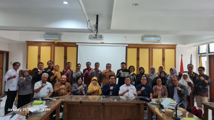 Lokakarya Pembentukan Program Studi Sarjana IlmuLingkungan Fakultas Kehutanan dan Lingkungan