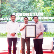 PESAN DRAMAGA: LIMA KOMITMEN RIMBAWAN UNTUK MASA DEPAN KEHUTANAN INDONESIA